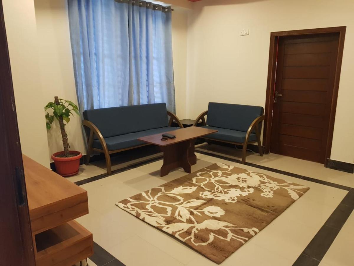 Republika Urban Apartment Abbottabad Bagian luar foto