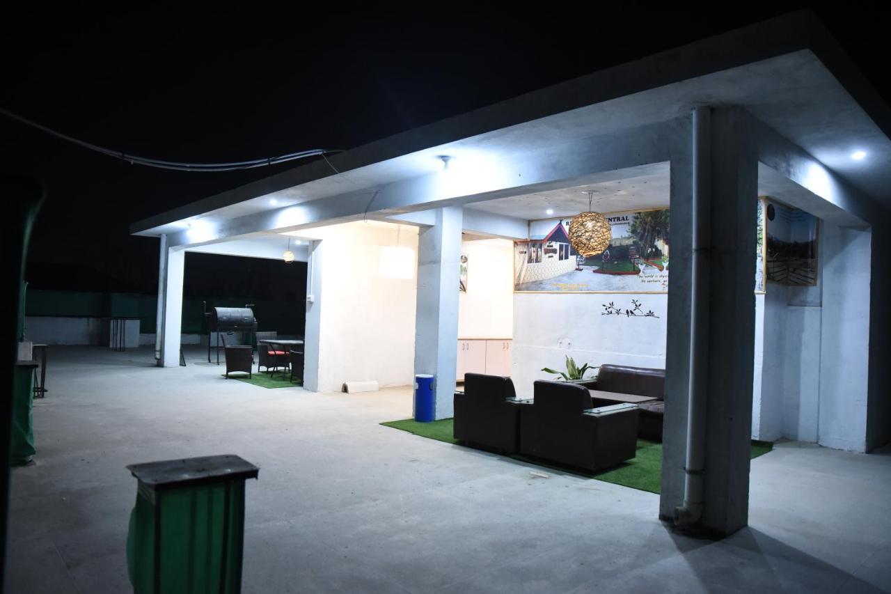 Republika Urban Apartment Abbottabad Bagian luar foto